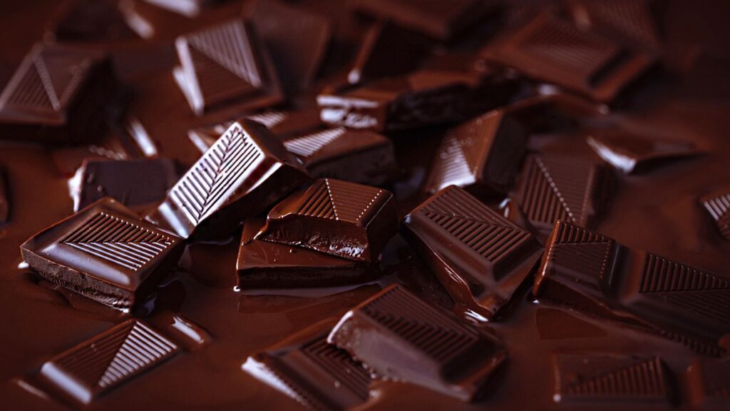 5 Proven and Positive Health Benefits of Dark Chocolate