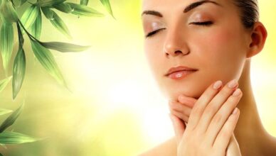 Best Ayurvedic Tips to Make Skin Glowing