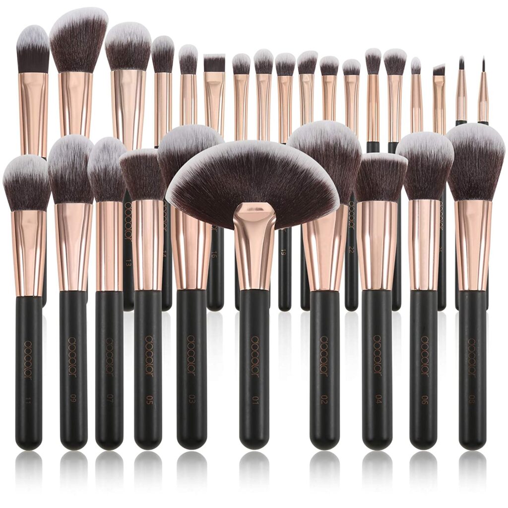 natural makeup brush