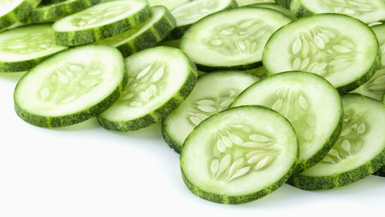 cucumber for underarm skin darkening
