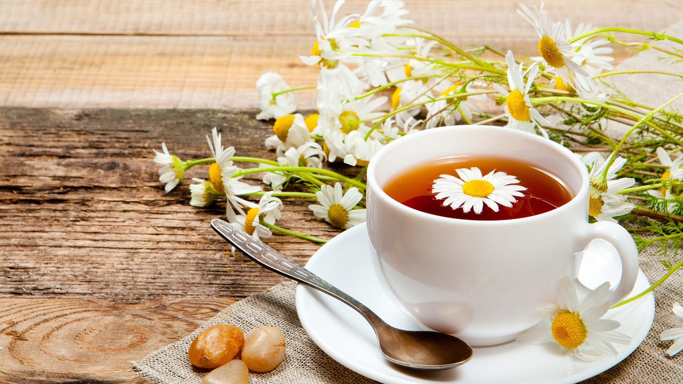 Best Natural Remedies for Acne - Chamomile Tea
