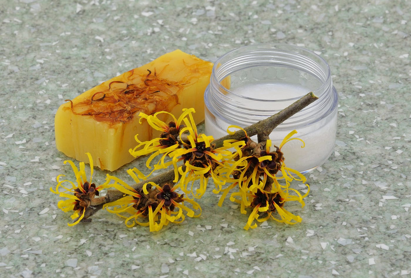 Best Natural Remedies for Acne - Witch Hazel