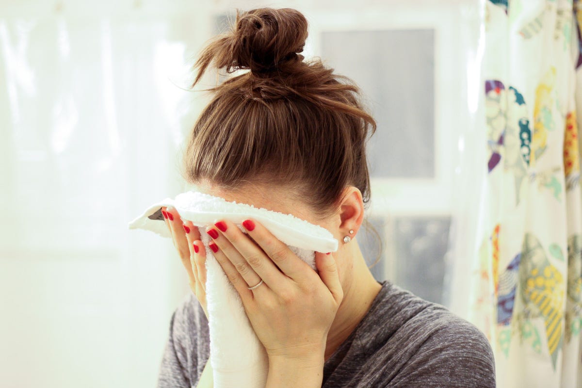 9 Reasons to try Oil Cleansing