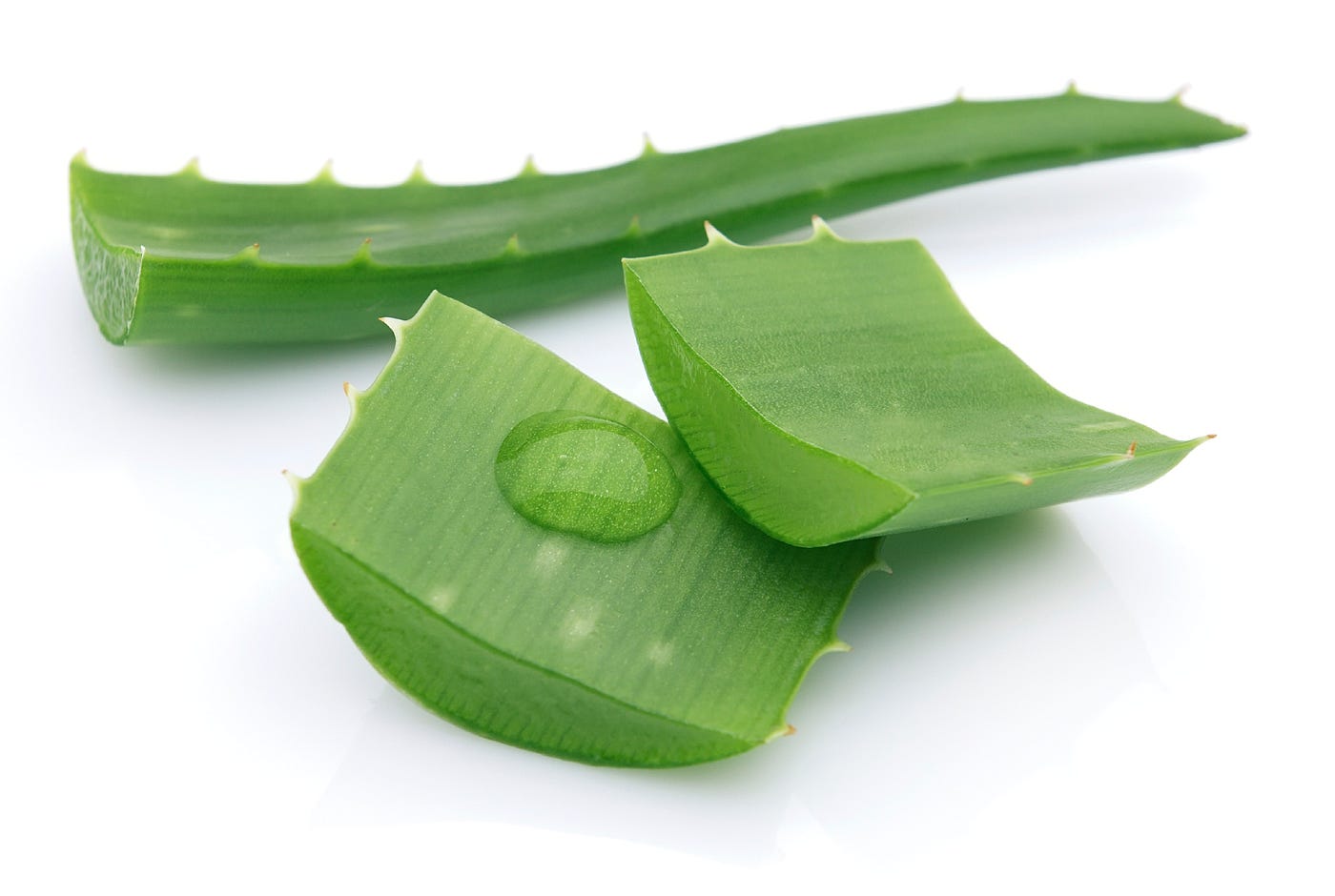 Aloe vera for dark ankles
