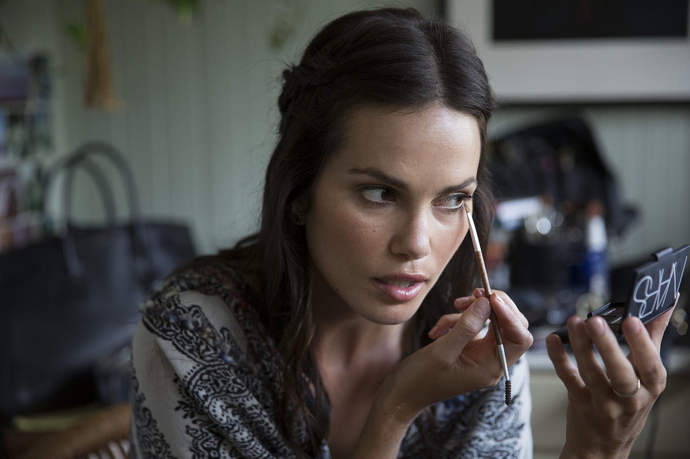 Eye Makeup Mistakes you should avoid