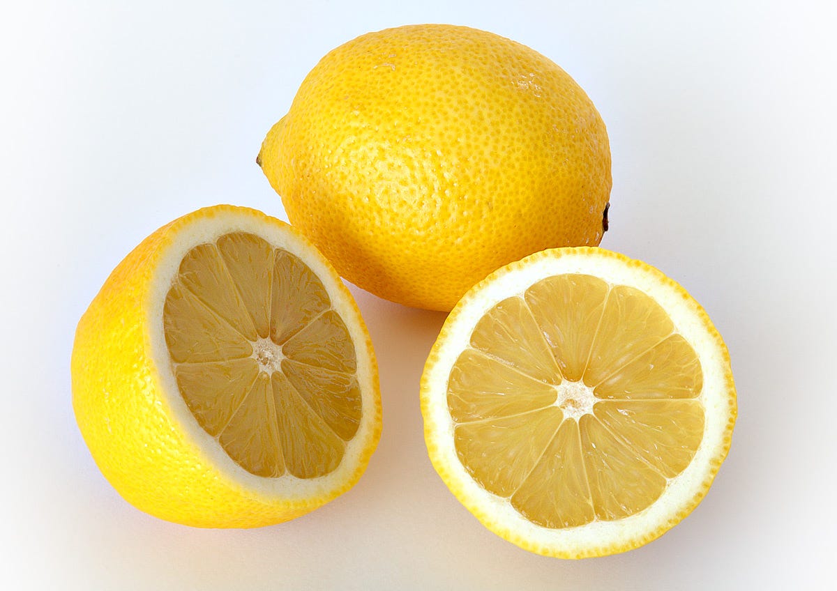 Quick Remedies to Get Rid of Pimples - Lemon