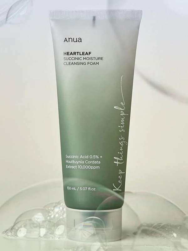 ANUA Heartleaf Quercetinol Pore Deep Cleansing Foam 150ml – Gentle Exfoliation & Hydration